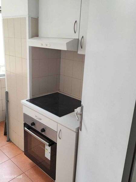 Apartamento T1 Porto - Grande imagem: 5/6