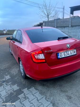 Skoda RAPID 1.4 TDI Active DSG - 8