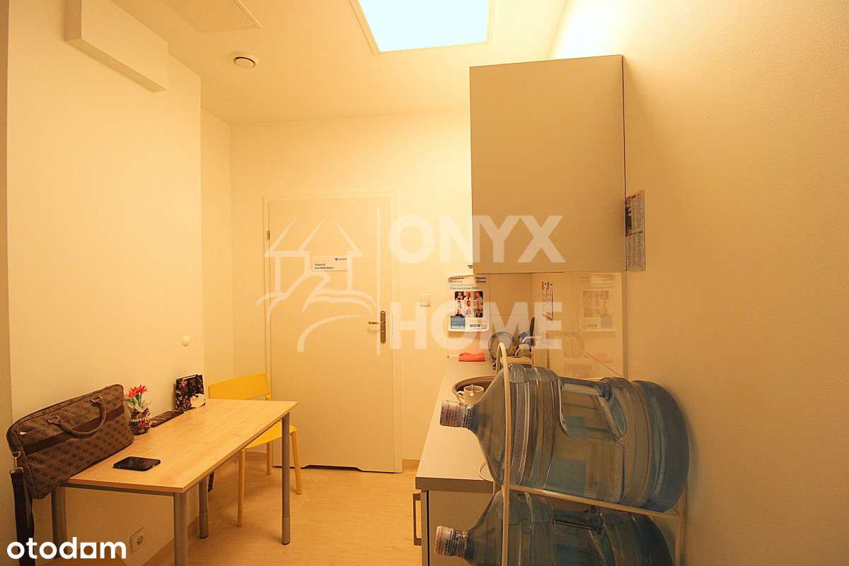 Lokal w centrum Gdyni, z dużym zapleczem 284,74 m2-7