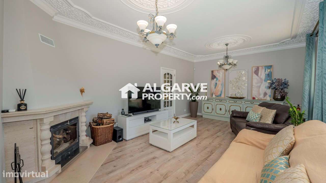 Moradia V3 + 2 numa zona calma perto de Loulé, Algarve-5