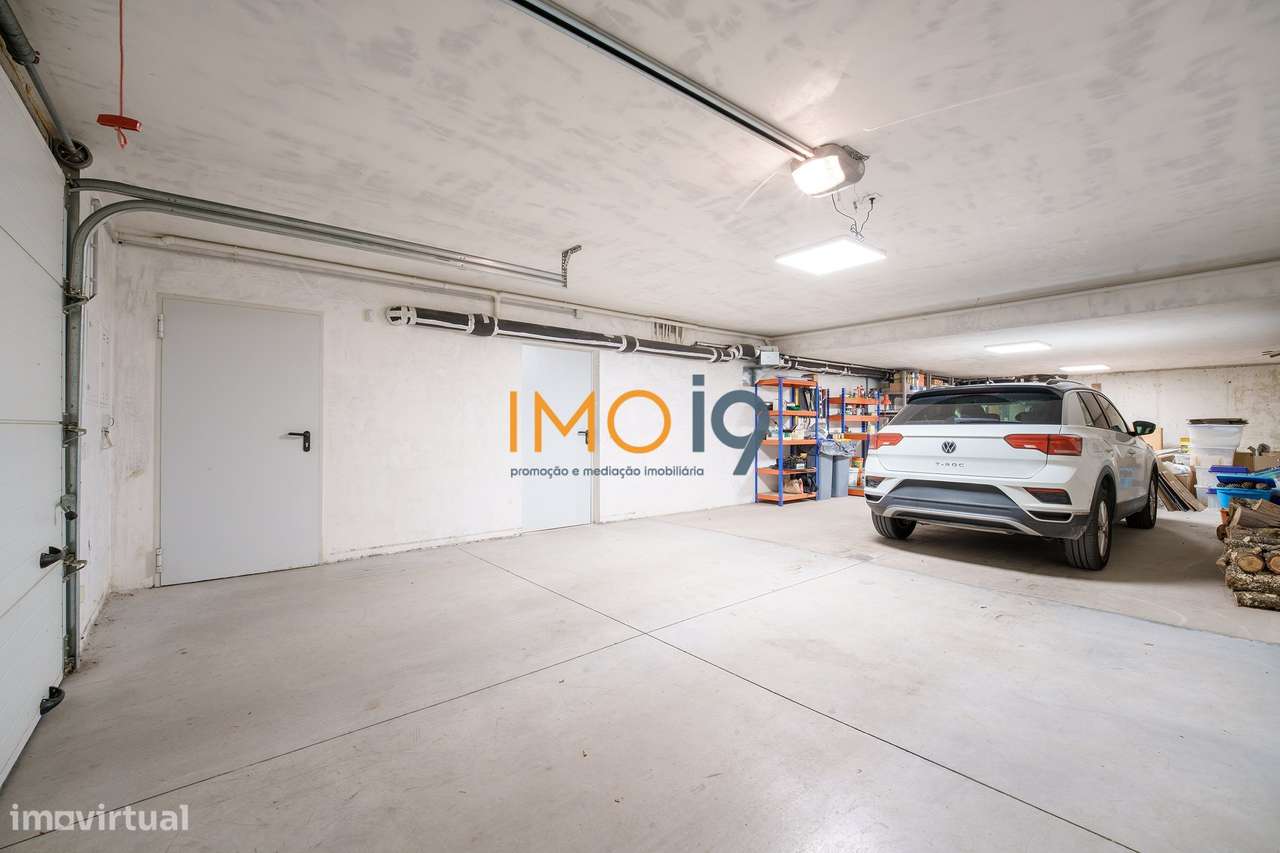 Moradia T4 Luxo - São Mamede-39