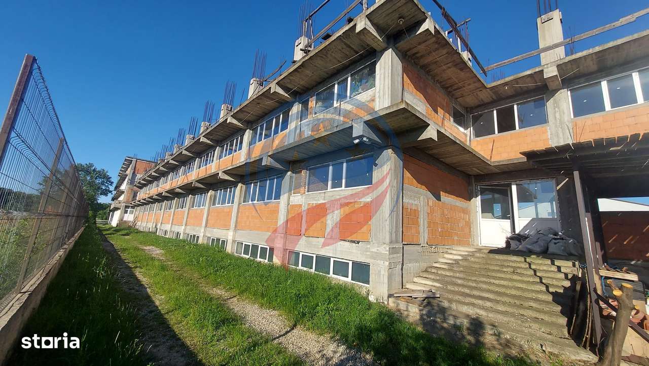 Proprietate industrială versatilă – ideală pentru investiții - Imagine principală: 1/16