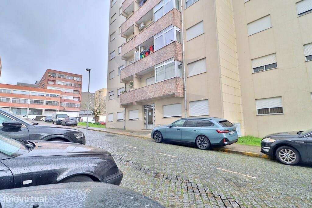Apartamento T2 Maximinos-23
