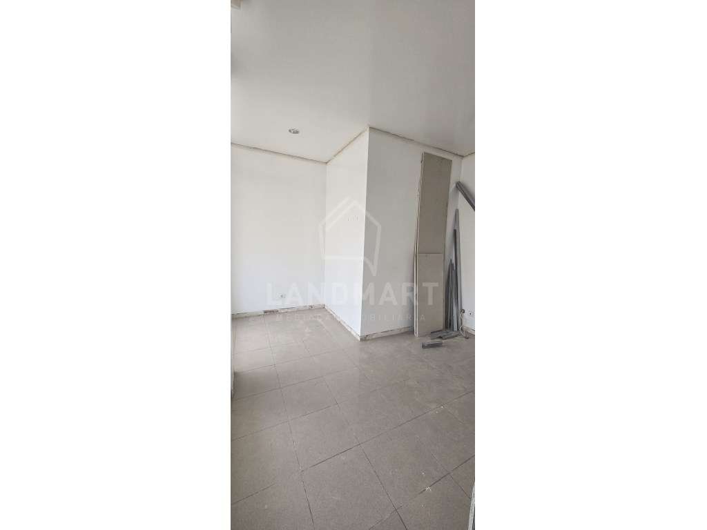 Apartamento T0, Centro de Turquel-7