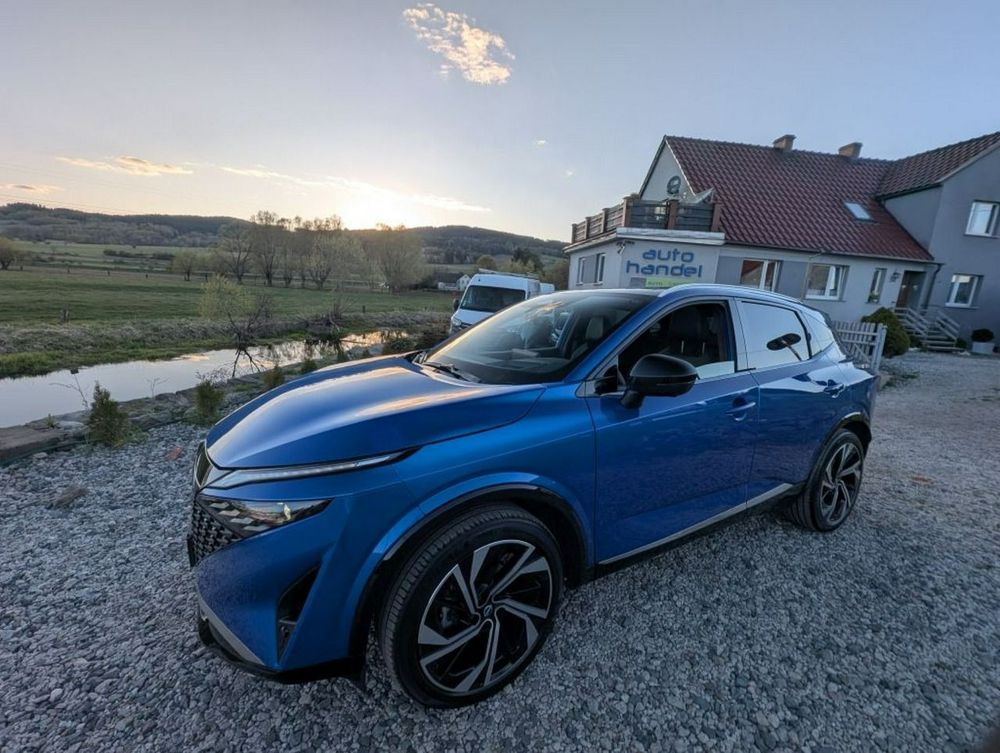 Nissan Qashqai III (2021-) 1.3 DIG-T MHEV Xtronic Tekna+ 2025