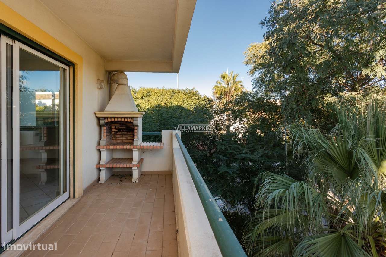 Apartamento T2 da banca com 1 lugar de garagem e 1 arrecadação situado - Grande imagem: 4/29