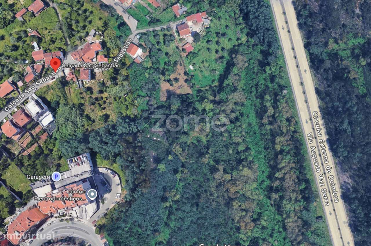 Terreno Exclusivo com 4.852 m² - Grande imagem: 4/13