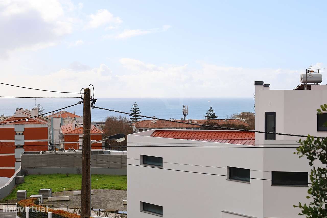 T4 Duplex - Parede - Vista Mar - Varanda - Garagem - Para Renovação-48