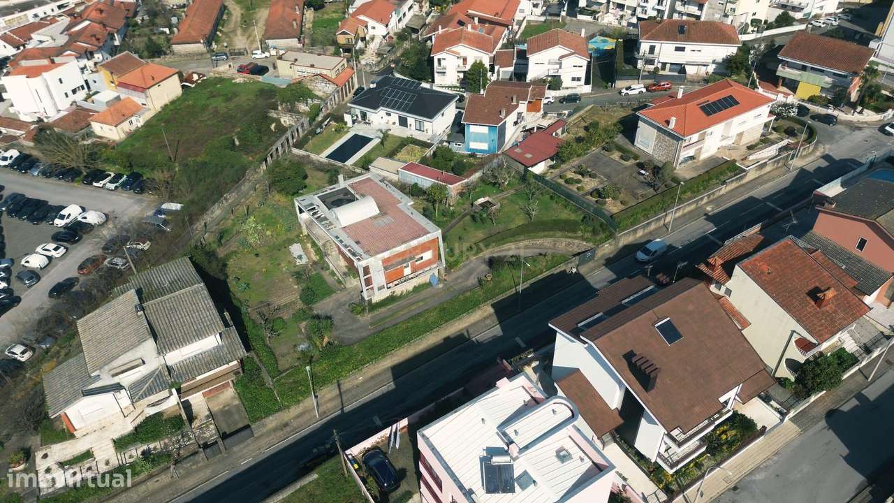 ✨ Oportunidade Única no Centro de Penafiel ✨-14