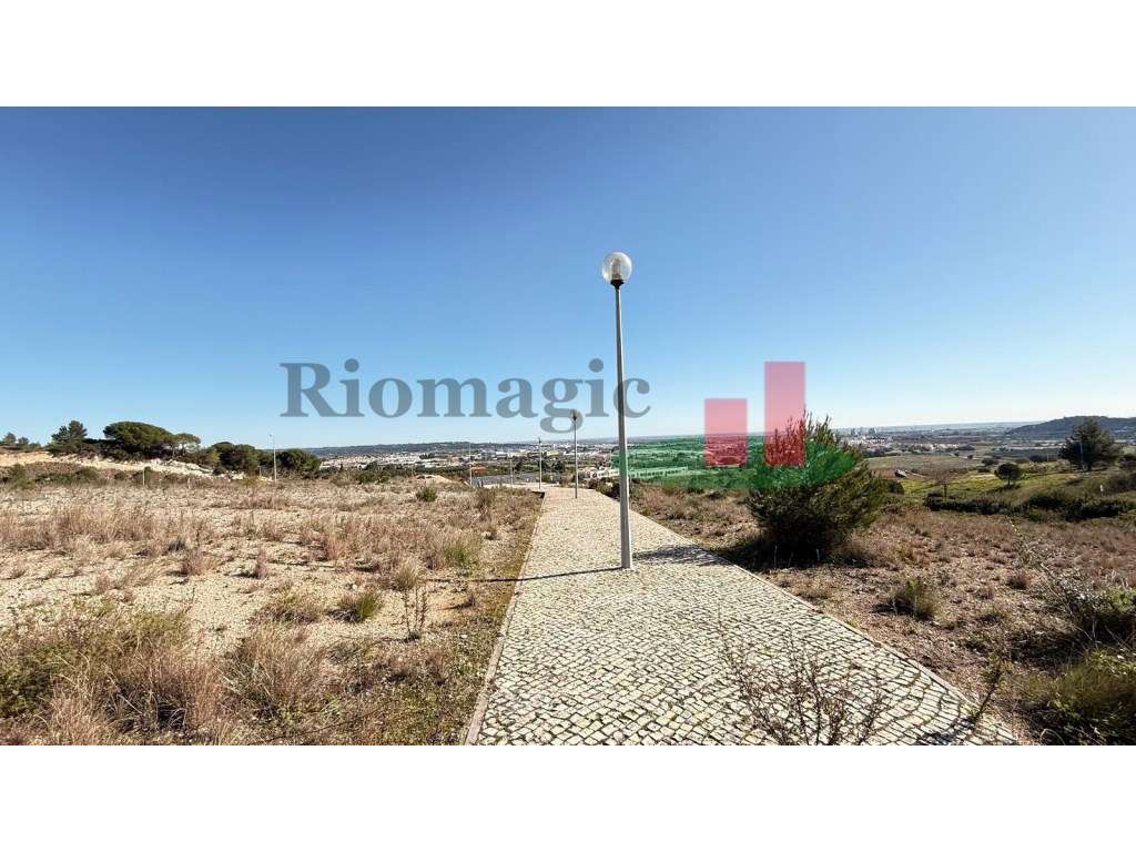 Lote com viabilidade de construção em Alenquer***RIOMAGIC*** - Grande imagem: 4/18