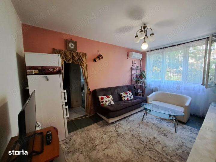 APARTAMENT 3 CAMERE GORJULUI - Imagine principală: 4/6