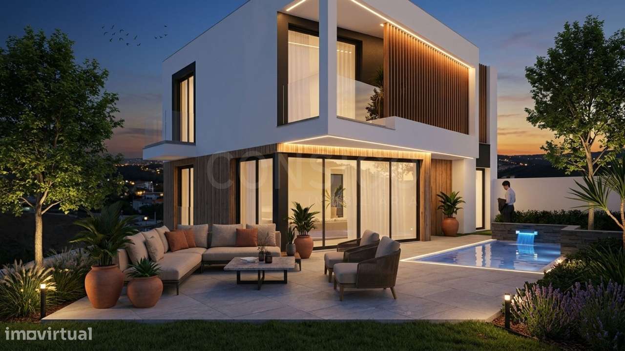 Moradia T4 isolada com piscina em Cascais, São Domingos de Rana.-0