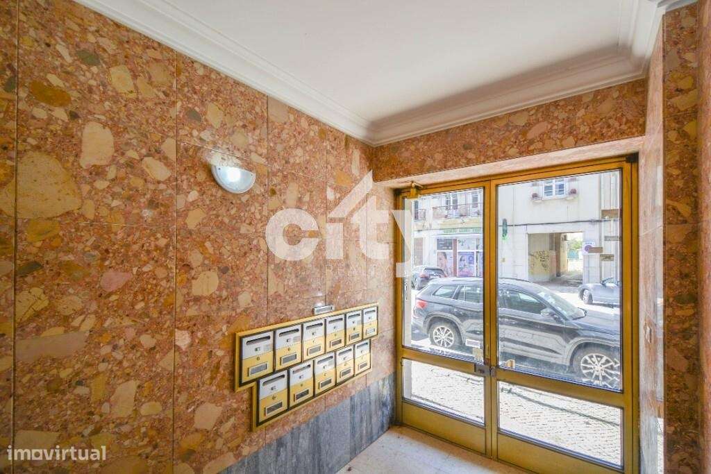 T2 COM COZINHA EQUIPADA JUNTO AO CAMPO PEQUENO - Grande imagem: 3/31