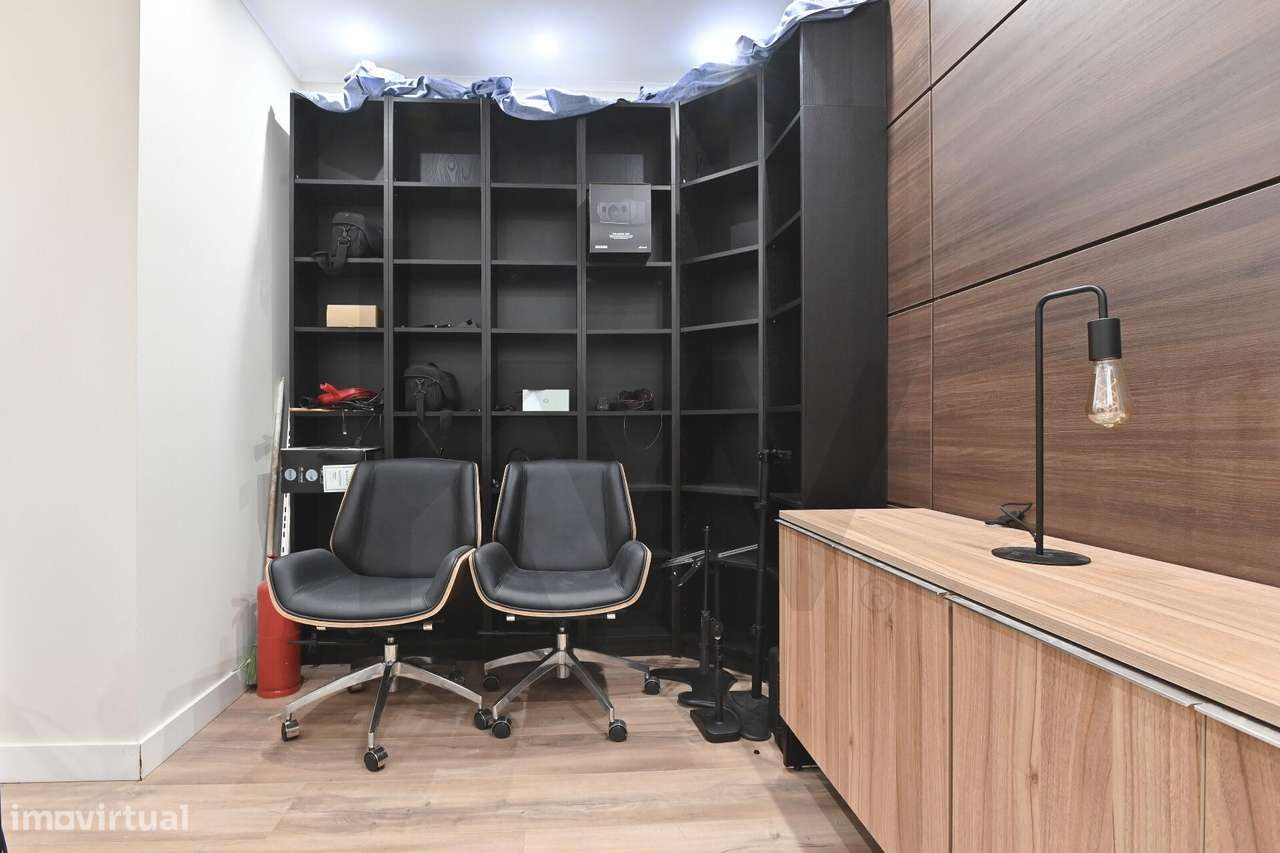Escritório para venda no Campo Pequeno – Galerias Via Veneto, Lisboa - Grande imagem: 4/14