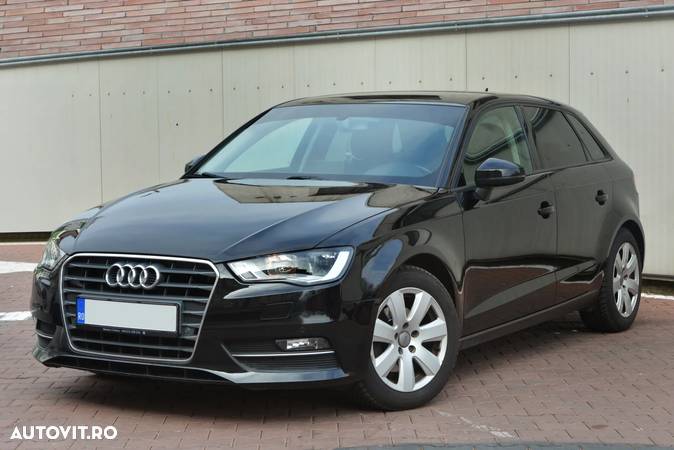 Audi A3 2.0 TDI Stronic Attraction - 1