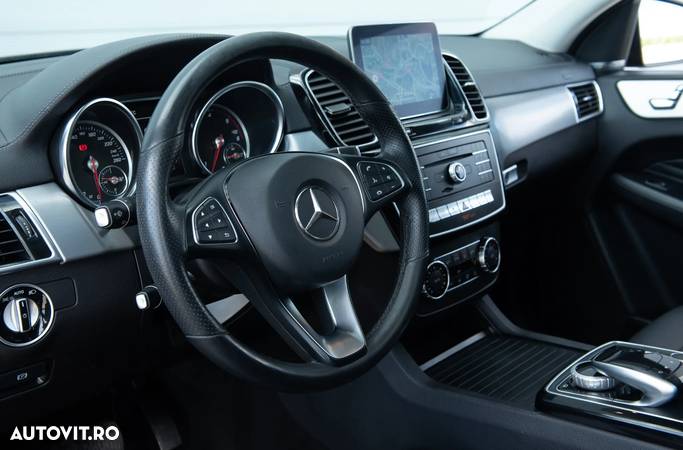 Mercedes-Benz GLE Coupe 350 d 4MATIC - 32