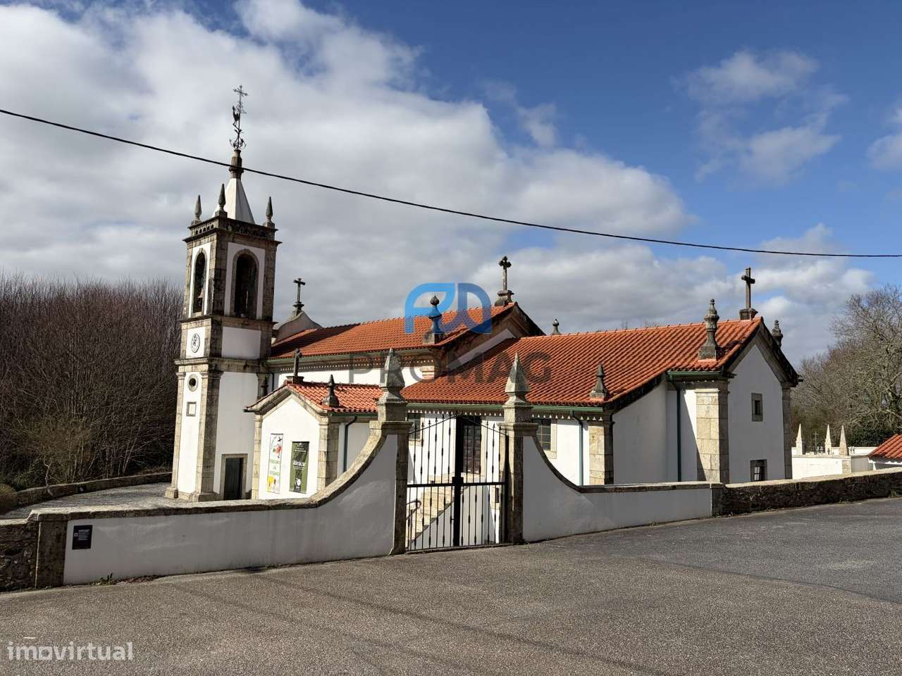 Armazém com 140 m2 inserido em terreno com 1989m2-24