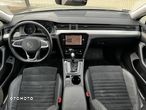 Volkswagen Passat 2.0 TDI Elegance DSG - 8