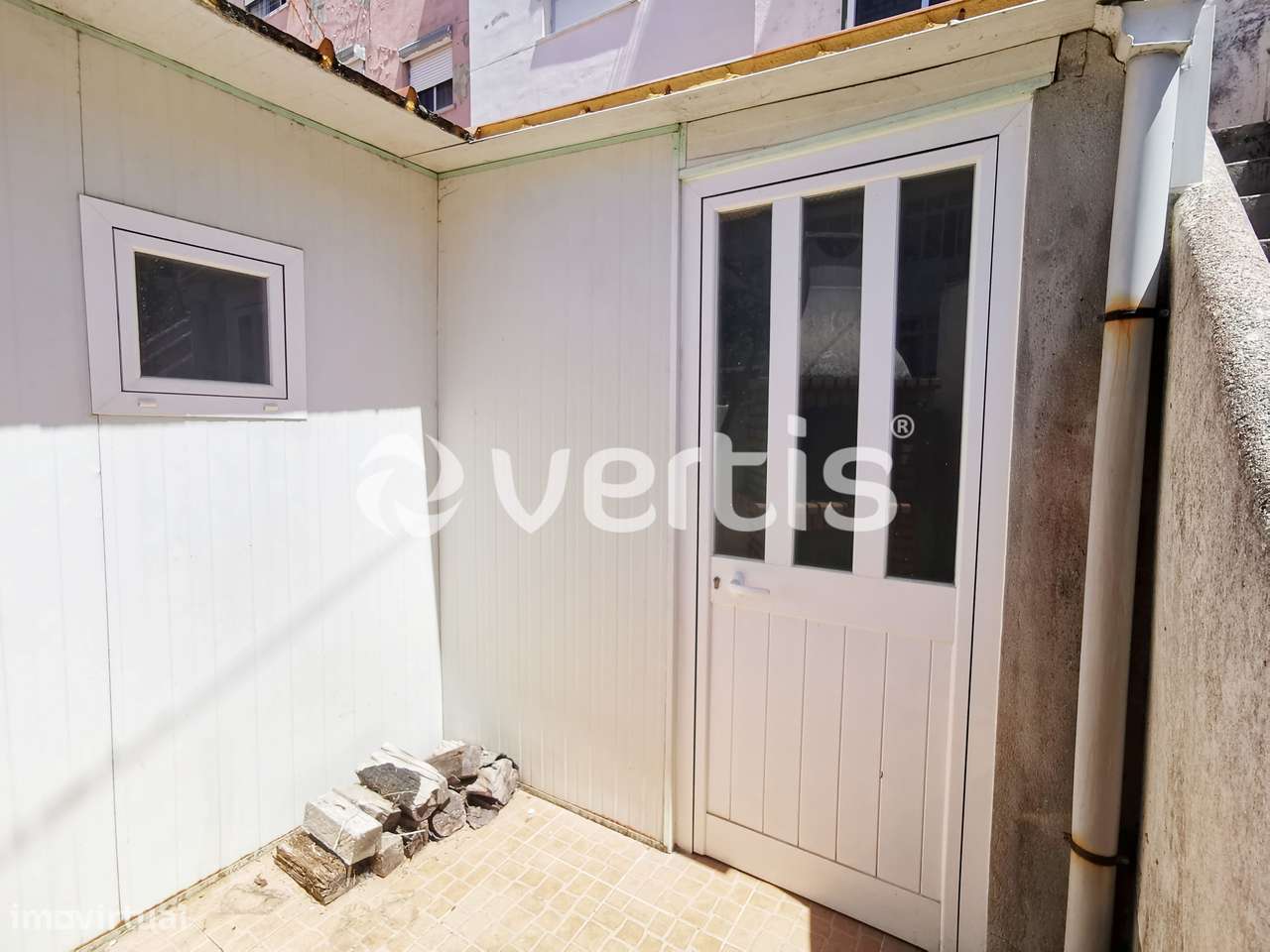 Apartamento T1 com Quintal 30 m2 na Pontinha, Odivelas - Lisboa-16