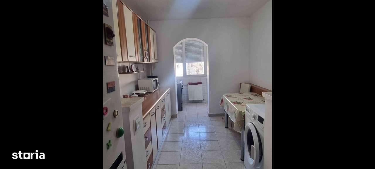 PB ,52 mp, et 3/4, Piață Rogerius, mobilat-8