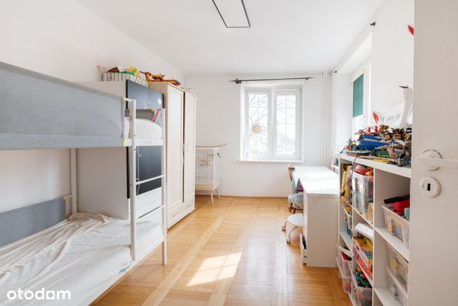 3 pokoje blisko Akademi Marynarki