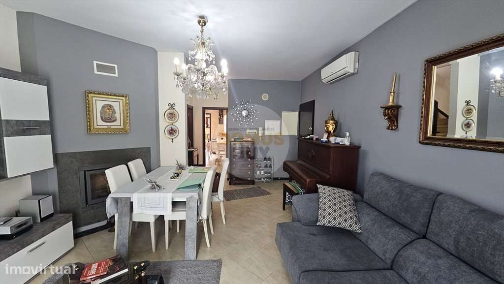 Moradia T3 | 2 Suites | Garagem e quintal - Quinta do Conde-1