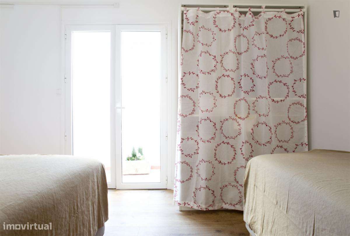 Quarto - localizado em Bairro Alto Lisbon - Grande imagem: 4/10