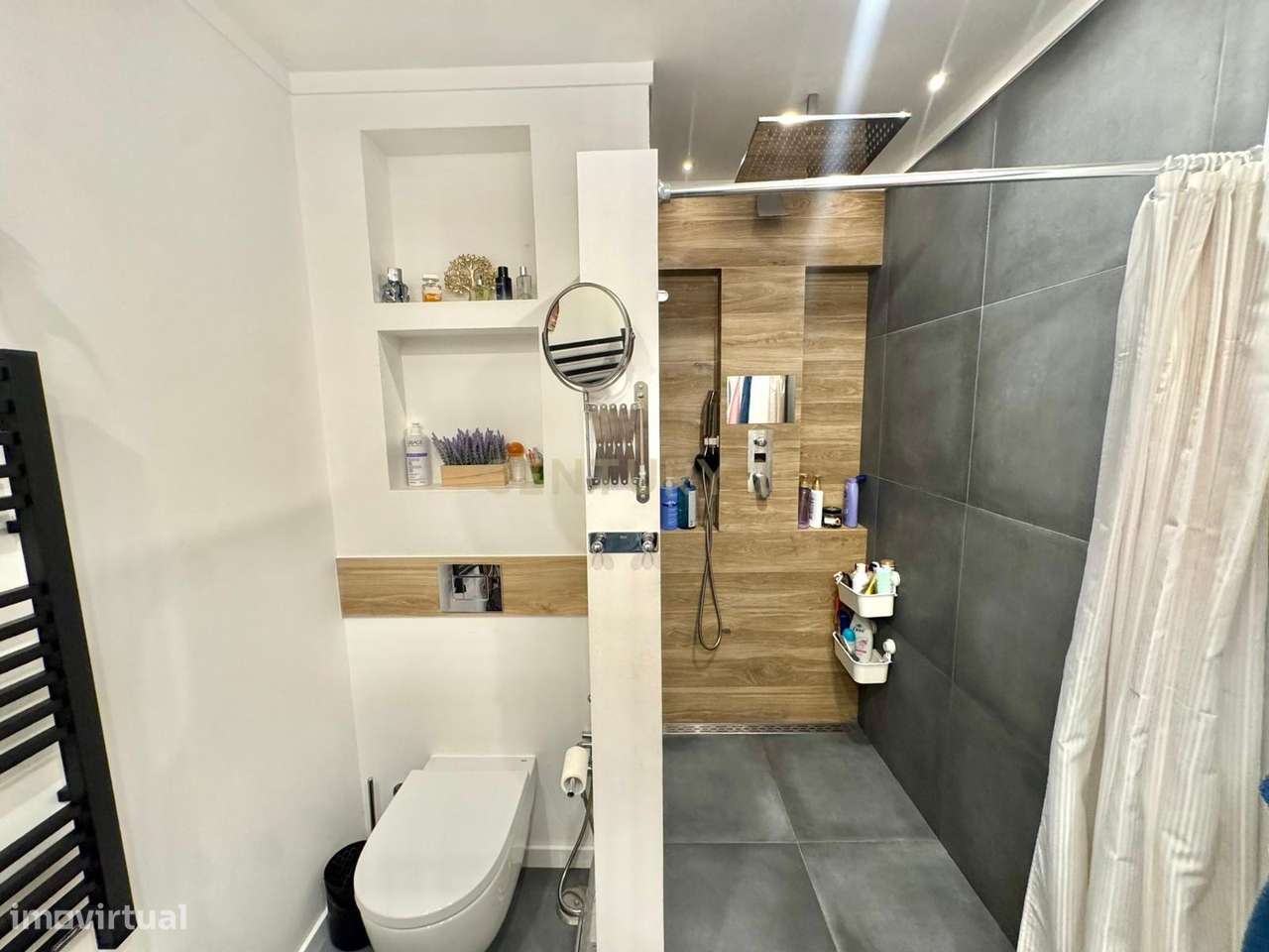 Apartamento T2 Totalmente Renovado em Massamá-16