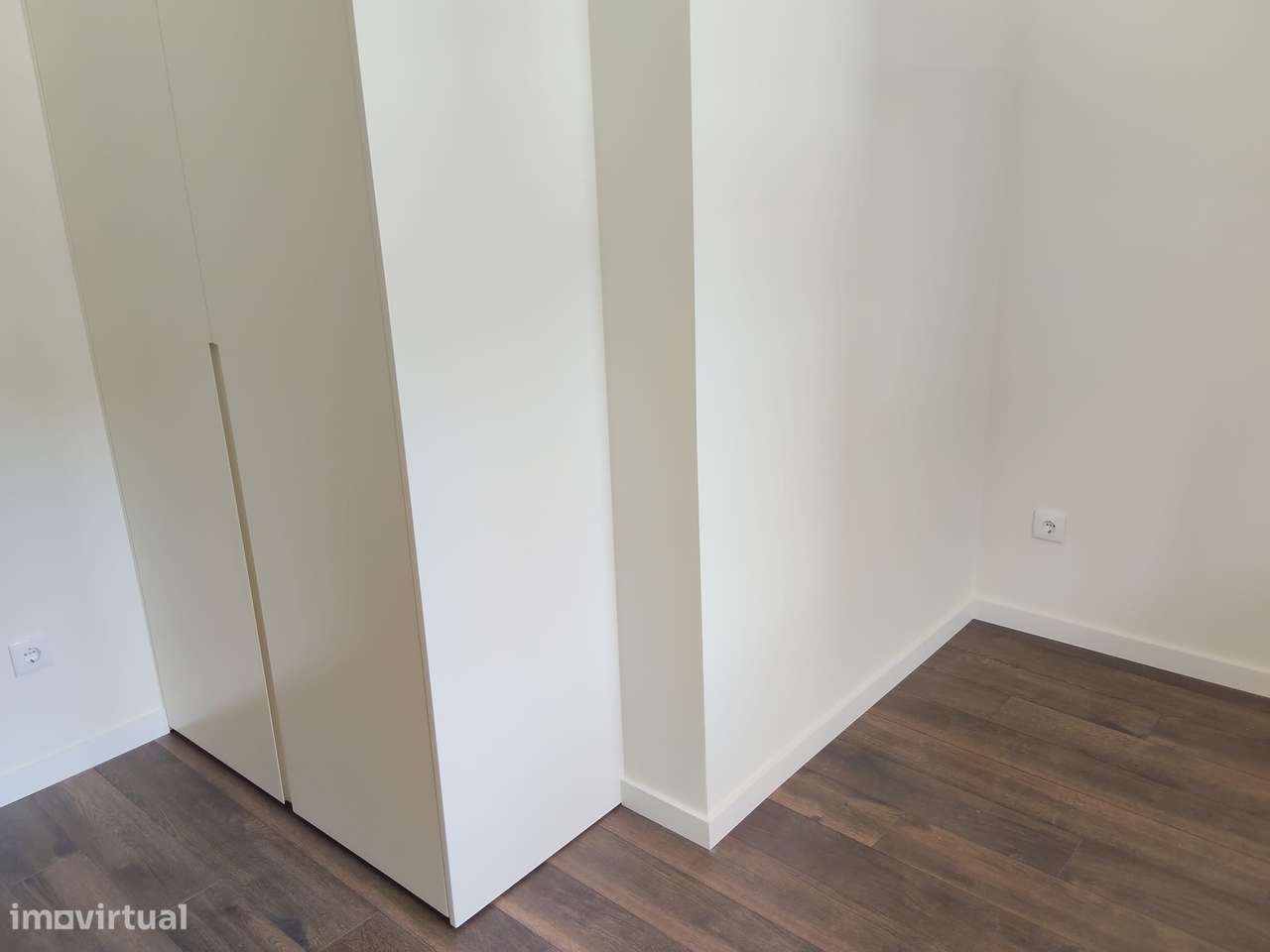 Apartamento T2 novo Mem Martins-9