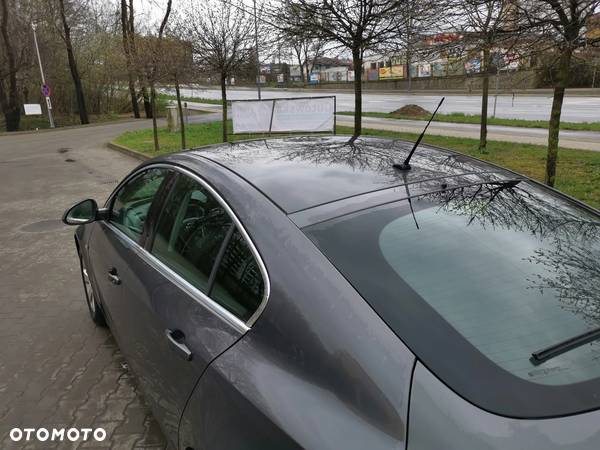 Opel Insignia 2.0 CDTI - 10