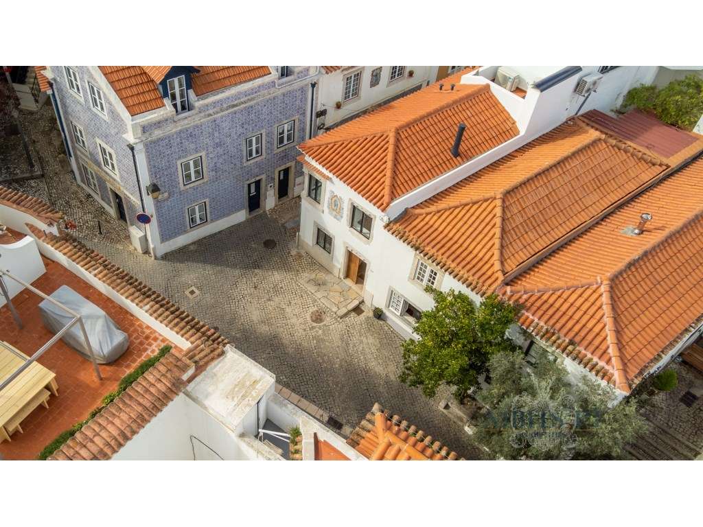 T1 - Casa remodelada no Centro de Cascais-59