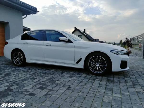 BMW Seria 5 520d MHEV M Sport sport - 4