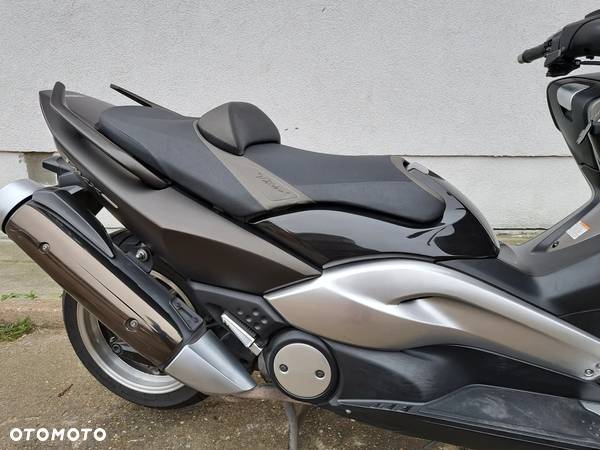 Yamaha Tmax - 8