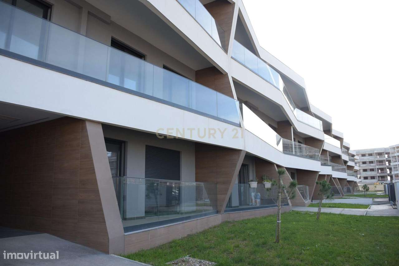 T5 Exclusivo com Terraço de 100m² | SkyCity – Amadora-10