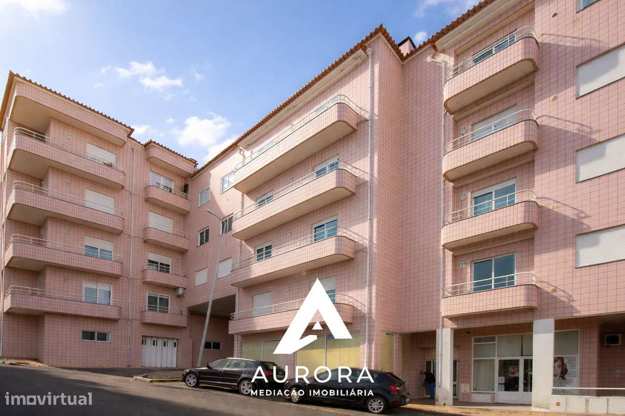 Apartamento T3 Venda em Oliveira de Azeméis, Santiago de Riba-Ul, Ul,-30