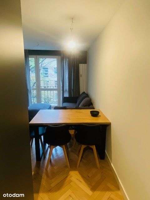 Do sprzedaży mieszkanie po generalnym remoncie-4