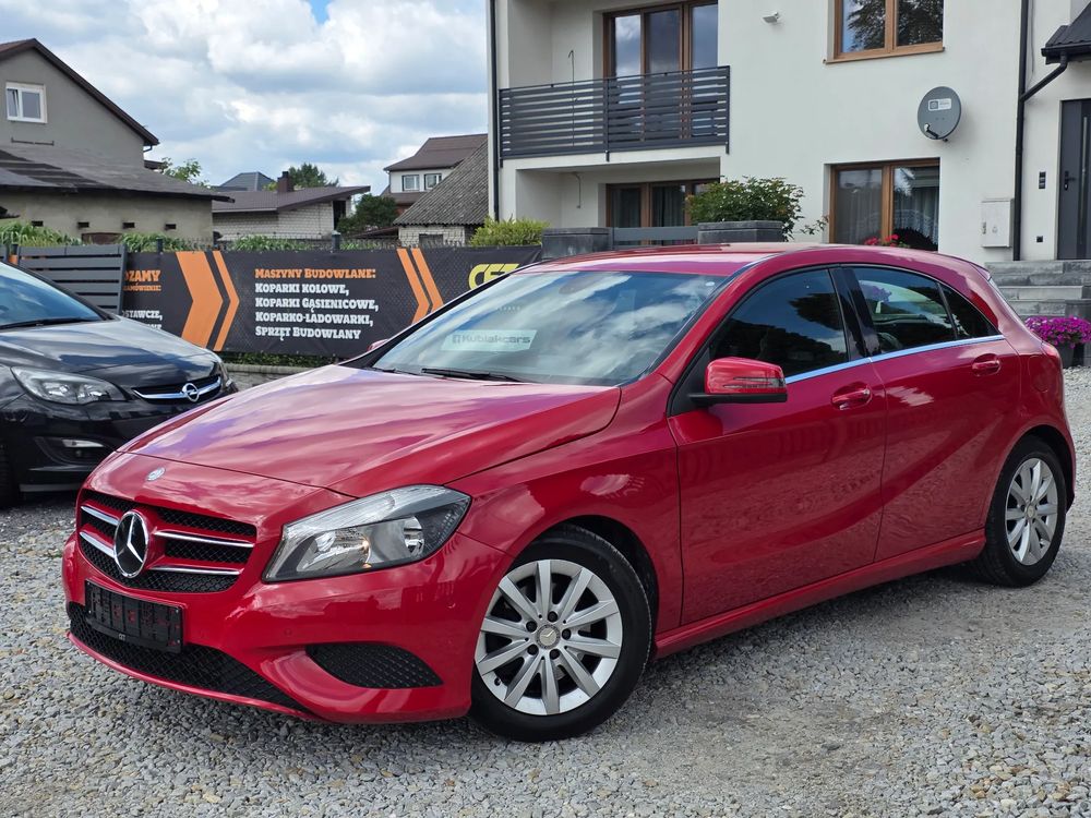Mercedes-Benz A W176 (2012-) 200 (BlueEFFICIENCY) 2013