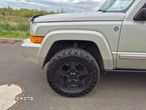 Jeep Commander 5.7 V8 Limited - 9