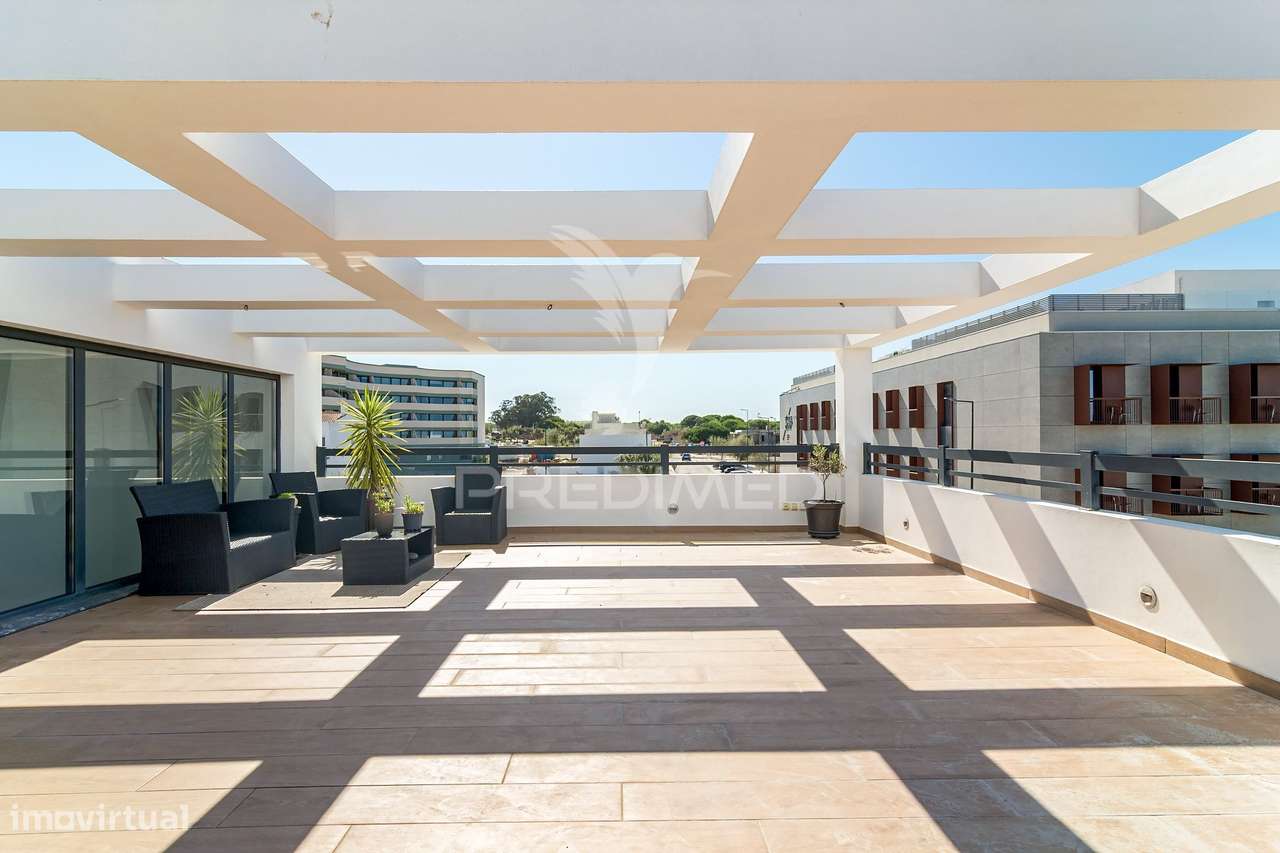 Moradia com Terraço e Vista Mar na Melhor Zona de Sines-21