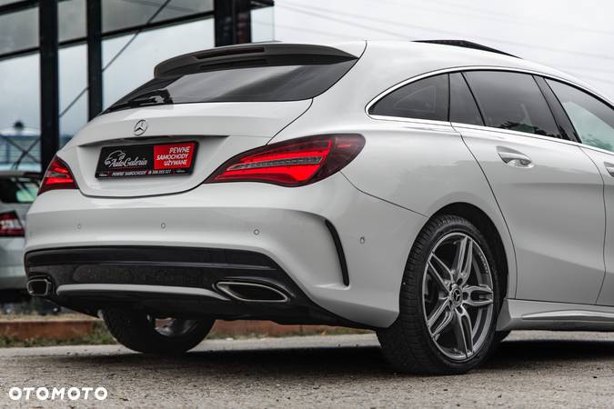 Mercedes-Benz CLA 180 7G-DCT AMG Line - 14