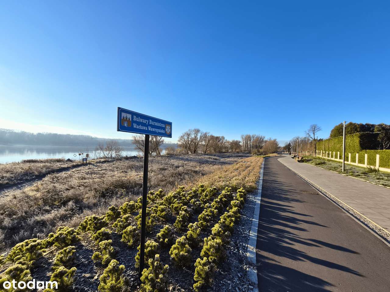 48 m² I piętro, balkon z widokiem na Wisłę, spokojna okolica-5