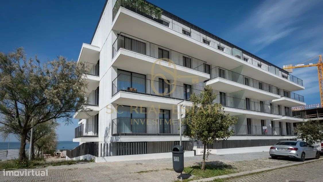 Excelente T3 Novo, com vistas deslumbrantes sobre o Atlântico.-20