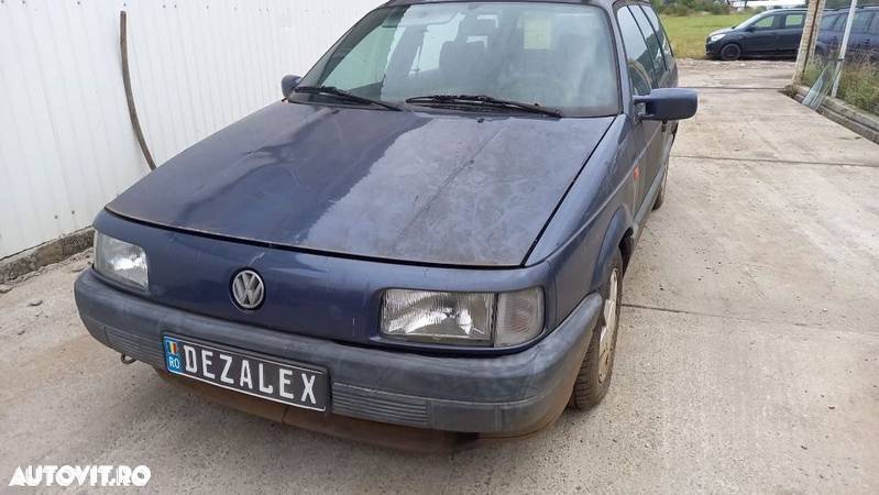 Dezmembrari VOLKSWAGEN PASSAT B3 1.8i Dezmembrari VOLKSWAGEN PASSAT B3 1.8i - 3