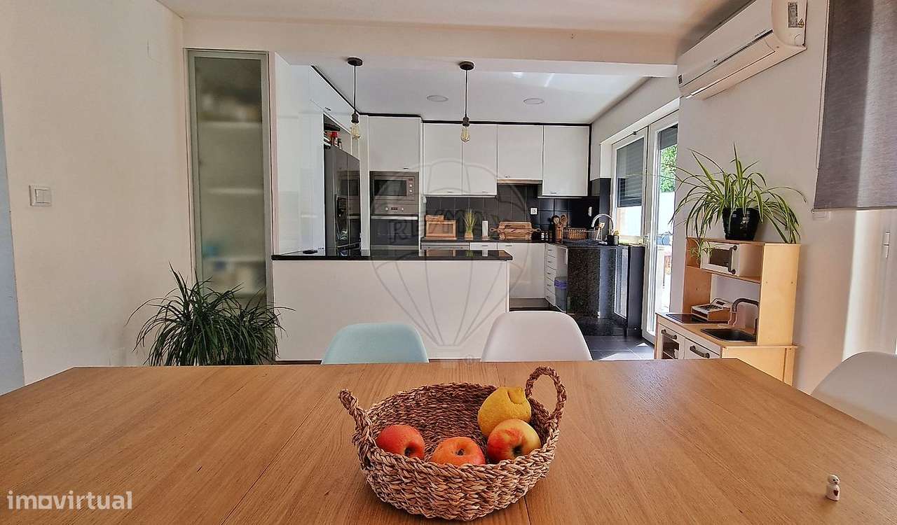 Moradia T4 à venda em Corroios-18