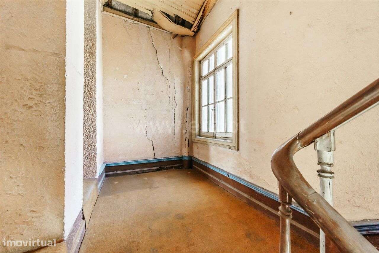 Moradia T3 / Seia, Paranhos - Grande imagem: 4/13