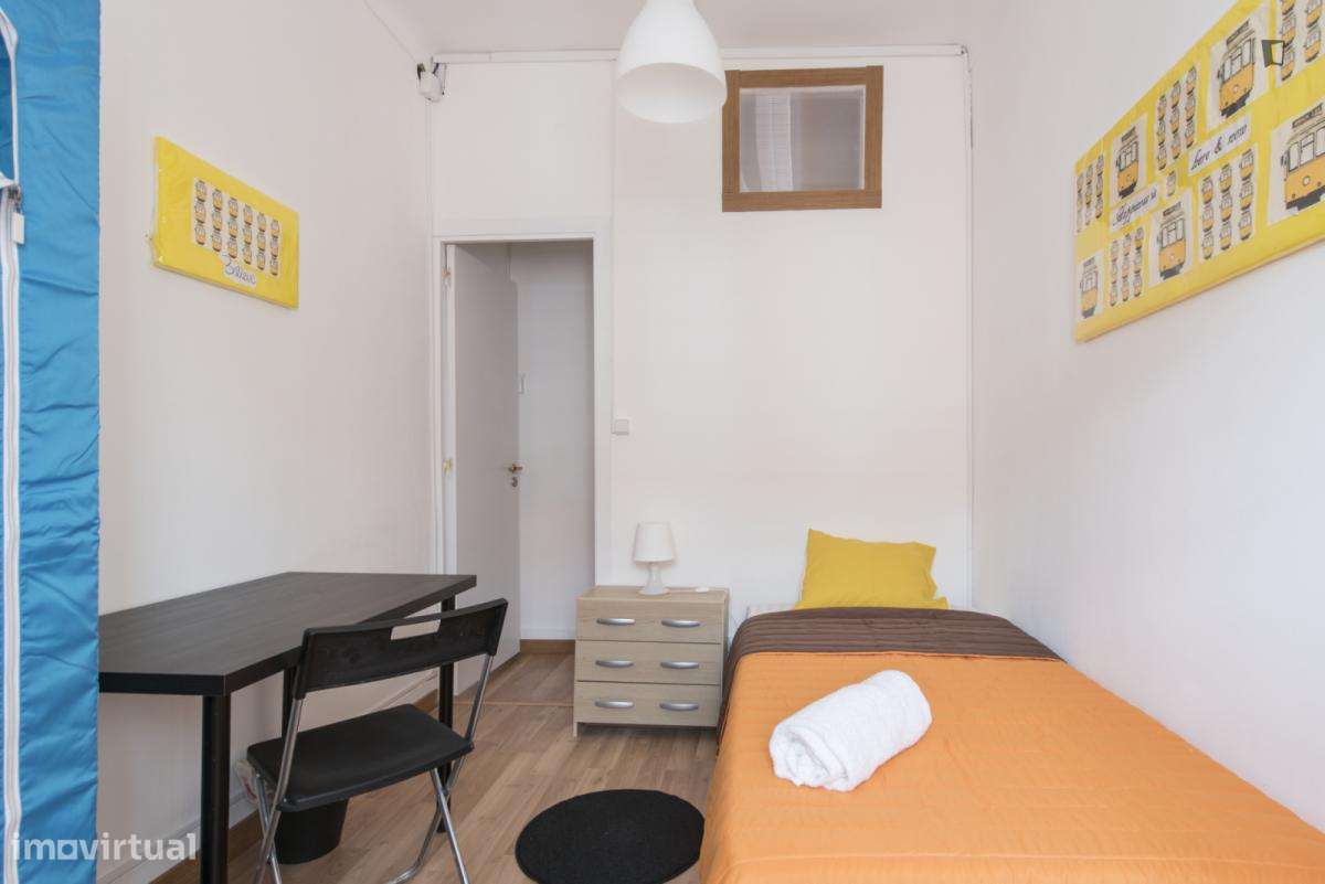 Quarto - localizado em Arroios Lisbon - Grande imagem: 2/26