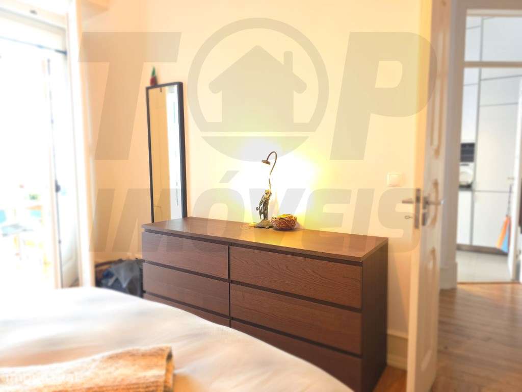 Apartamento T3 + 1 Remodelado 129-m2 - Bairro das Colónias - 740.000€-6