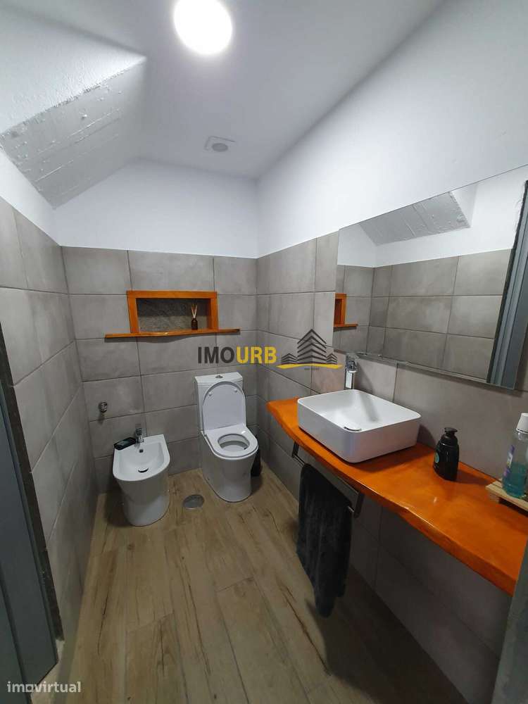 CAVE AMPLA / ARMAZÉM / GARAGEM - Grande imagem: 4/4