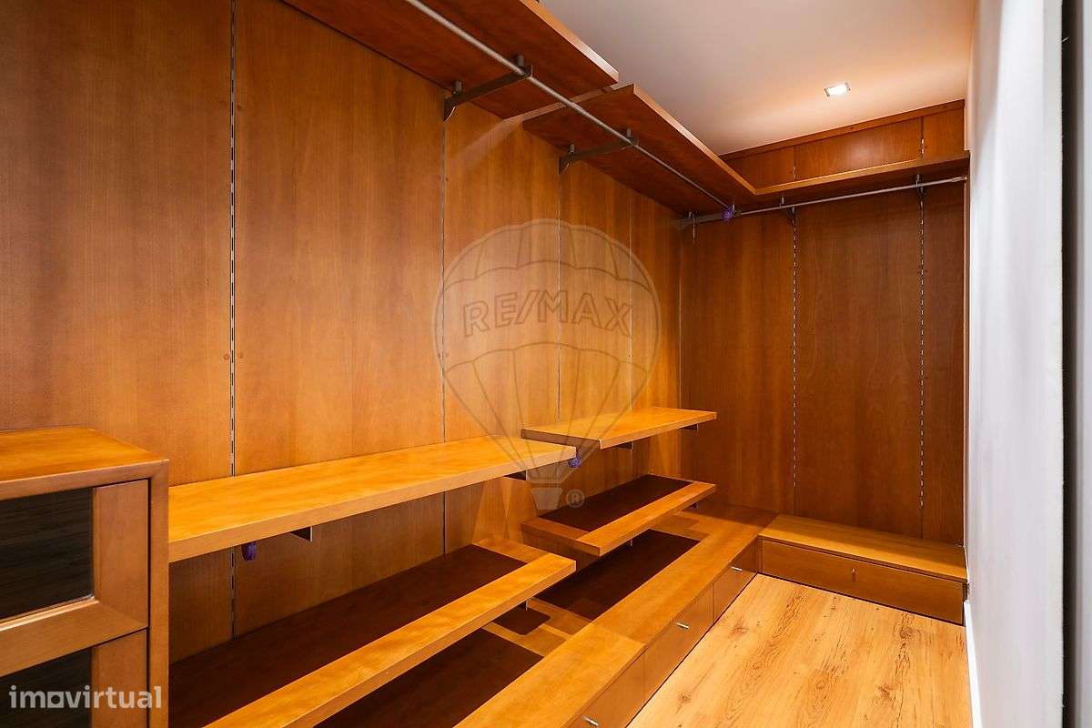 Apartamento T4 para venda-19