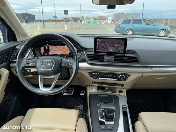 Audi Q5 2.0 40 TDI quattro S tronic Design - 17